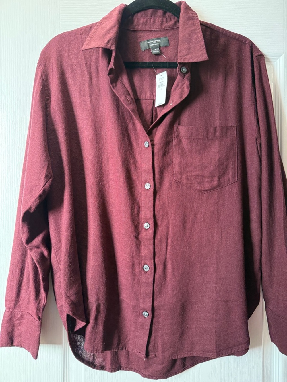 Banana Republic Women's Button-Down Shirt in Burgundy